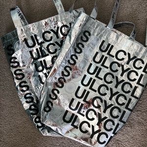 Soulcycle bags !